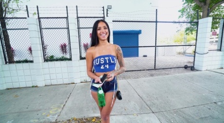 Camila Cortez actriz libre foto